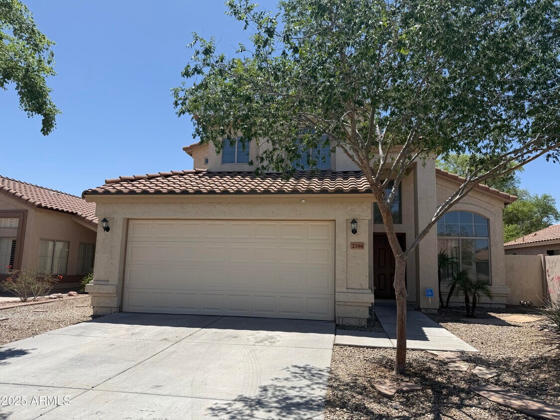 Foto principal - 2346 S Navajo Way