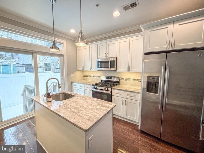 Foto del edificio - 1526 S Cleveland St