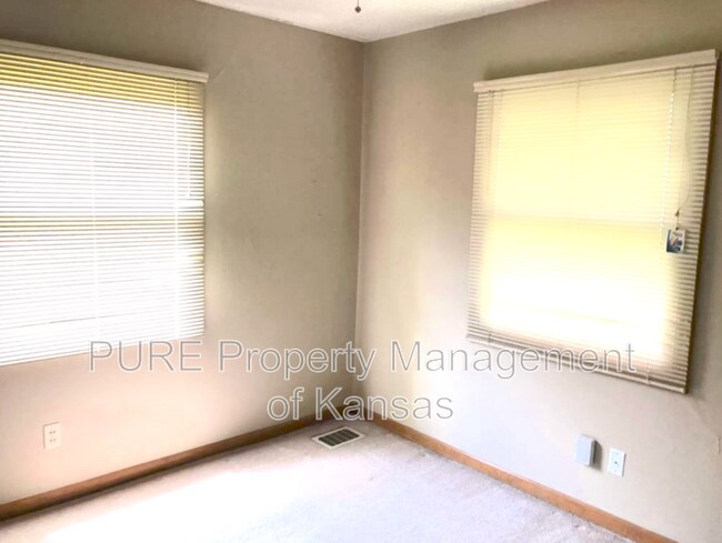 Foto del edificio - 3553 SW Devon Ave.