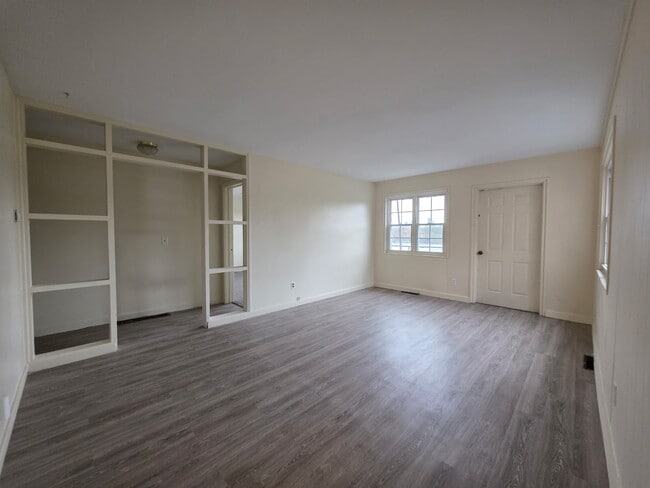 Foto del edificio - 64 Albany St