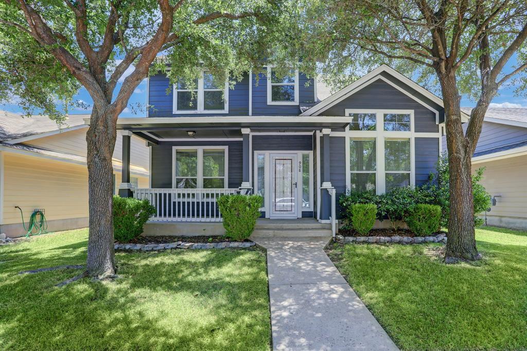 Foto principal - 908 Bogart Rd