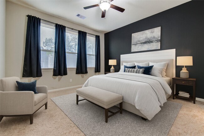 Foto del edificio - 16855 Big Reed Dr