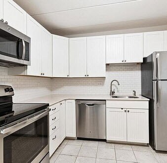 Cocina recientemente remodelada - 60 Pleasant St