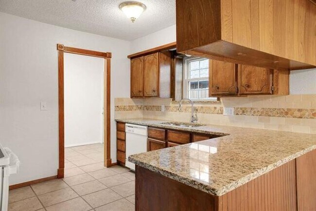 Foto del edificio - 7614 NW Andrews
