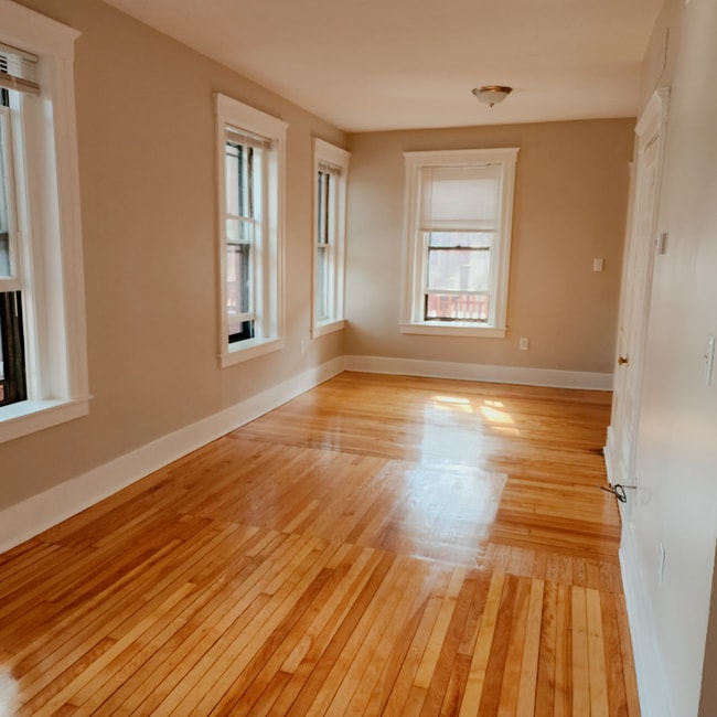 Building Photo - 43 Austin St