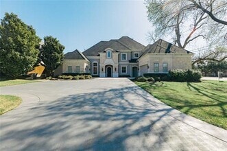 Building Photo - 9006 Rockbrook Dr