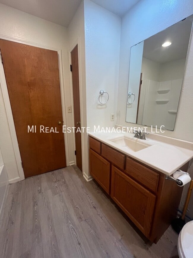 Building Photo - 2756 Kragspough Ct