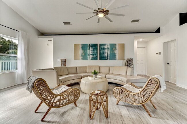 Foto del edificio - 156 Meadow Ave