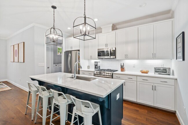 Photo - Welcome to your private retreat offering c... House