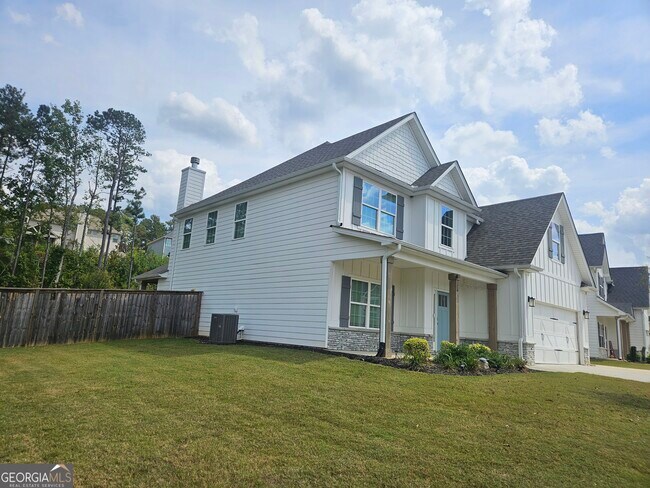 Building Photo - 16 Saint Georges Pl