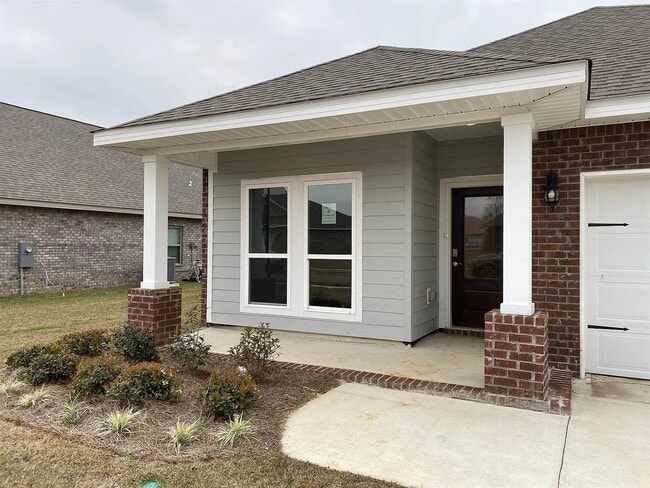 Building Photo - 1348 Rosefield Dr W