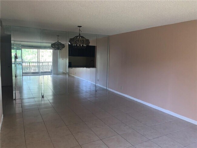 Foto del edificio - 4143 NW 90th Ave