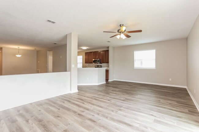 Building Photo - 5060 Magnolia Valley Dr