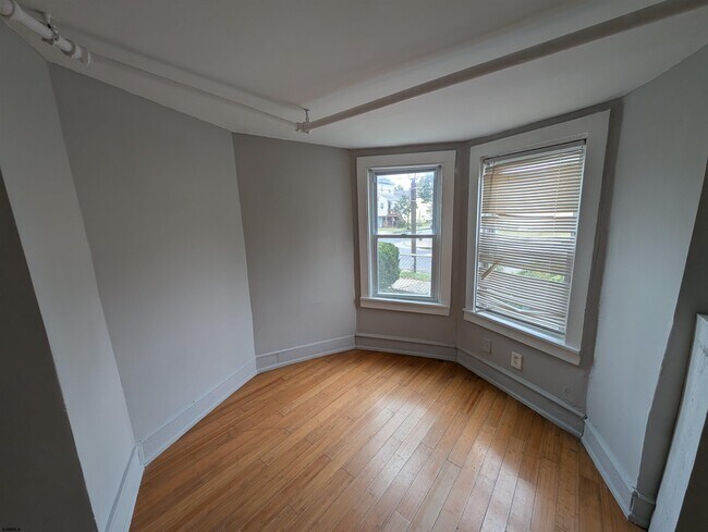 Foto del edificio - 600 N Michigan Ave