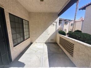 Building Photo - 1403 Santa Margarita St