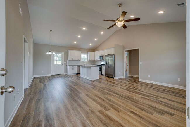 Foto del edificio - 648 S Tunnel Rd