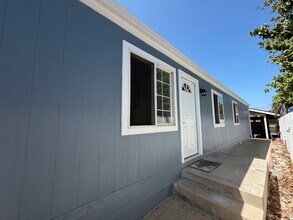 Building Photo - 11346 Violeta St