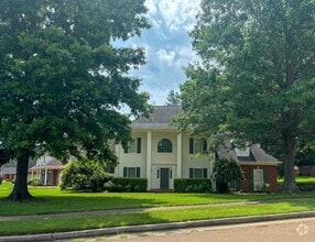 Building Photo - 335 Grand Steeple Dr
