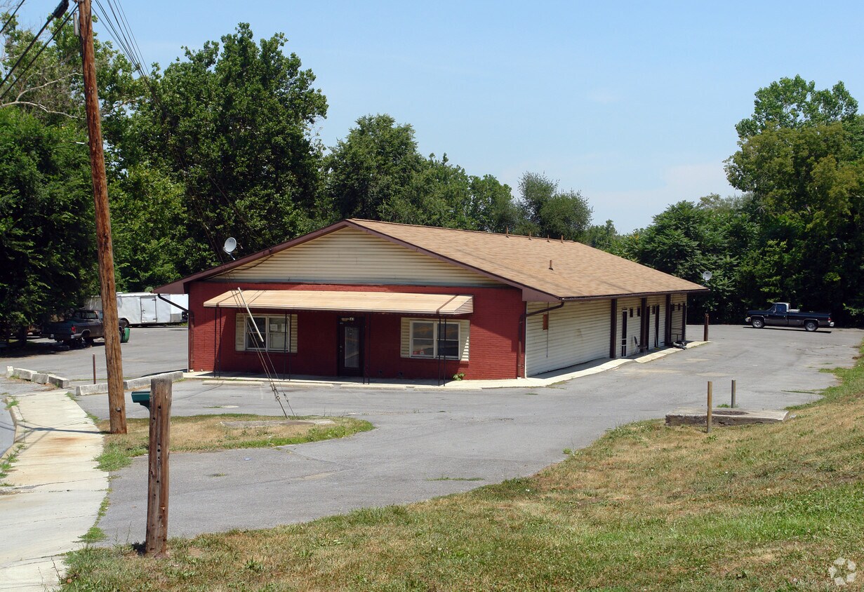 Foto del edificio - 163 N Conococheague St