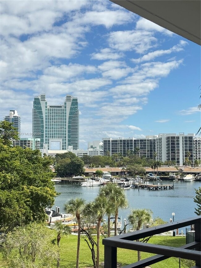 Building Photo - 500 Three Islands Boulevard