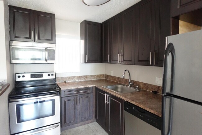 Foto del edificio - 650 SW 2nd Ave