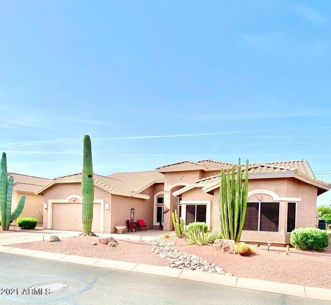 Building Photo - 8089 E Birdie Ln