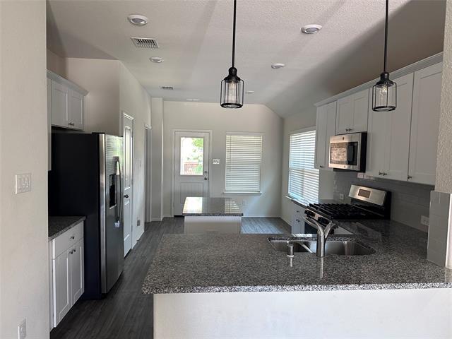 Building Photo - 2337 Copal Dr