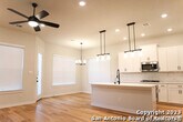 Foto principal - 5843 Whitby Rd