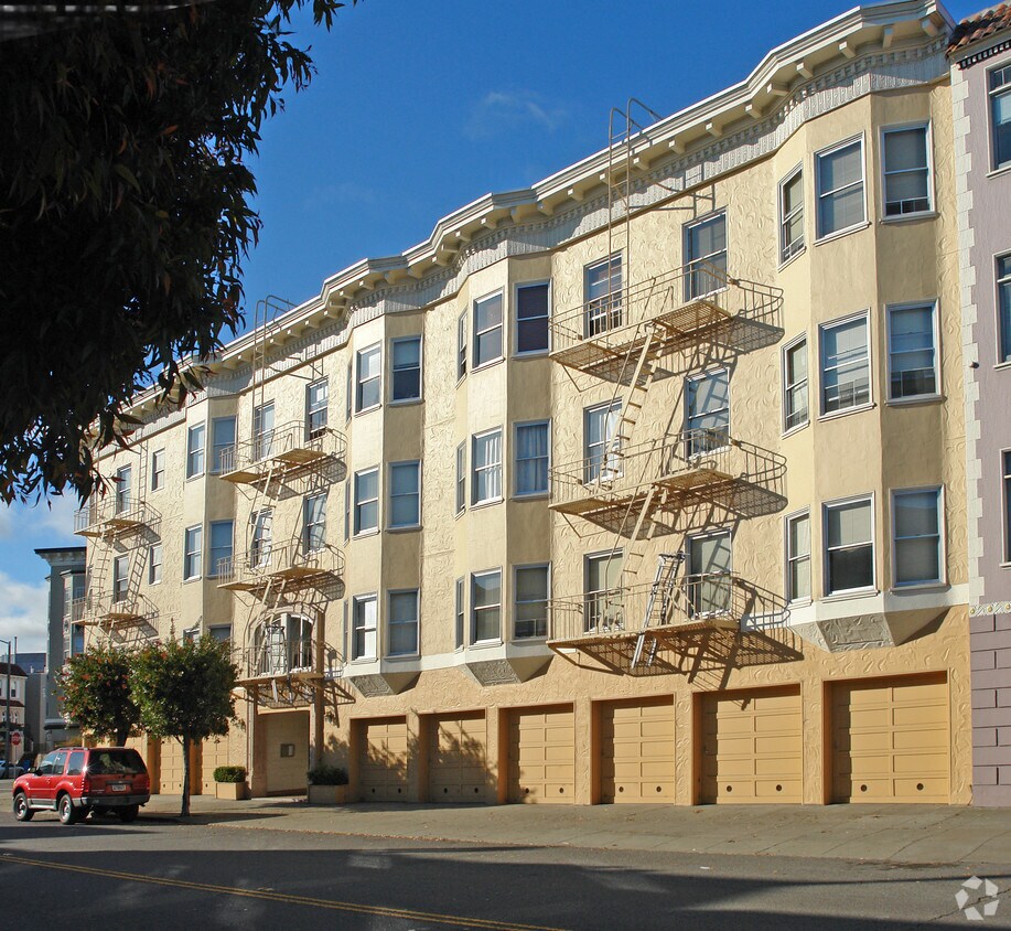 101 Cervantes Blvd, San Francisco, CA 94123 Apartments in San