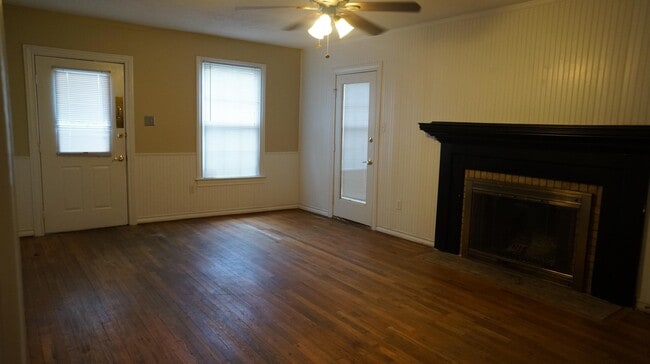 Photo - 1016 Puryear Dr House