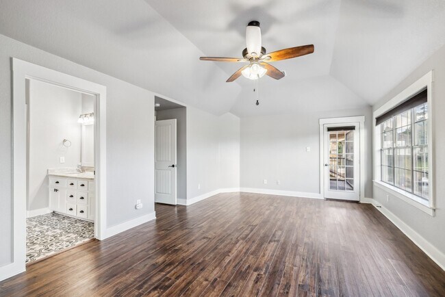 Foto del edificio - 12336 Pebble View Dr