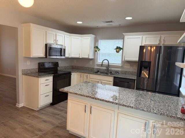 Foto del edificio - 16855 Greenlawn Hills Ct