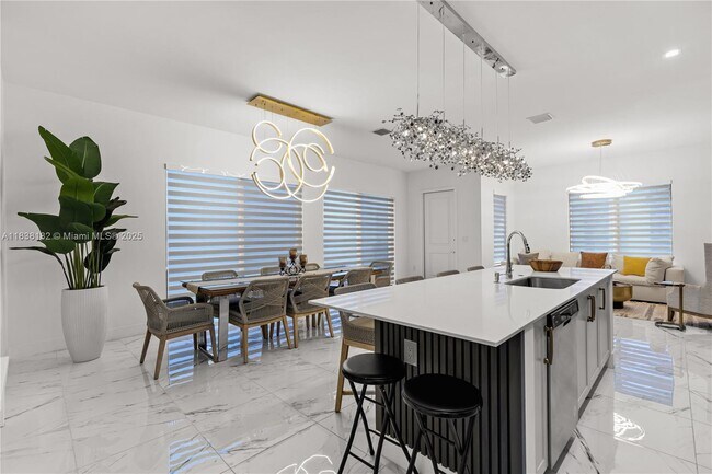 Foto del edificio - 4374 NW 81st Ave