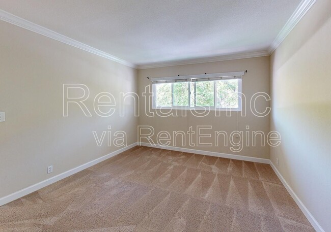 Building Photo - 998 Ignacio Blvd