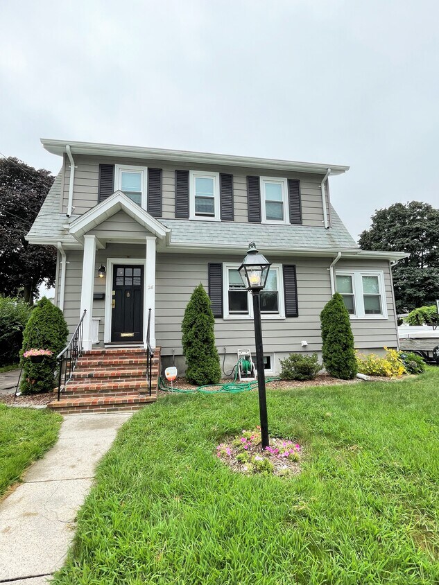 Primary Photo - 26 Hughes St