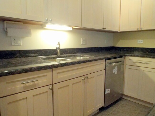 Foto del edificio - 1000 E 53rd St