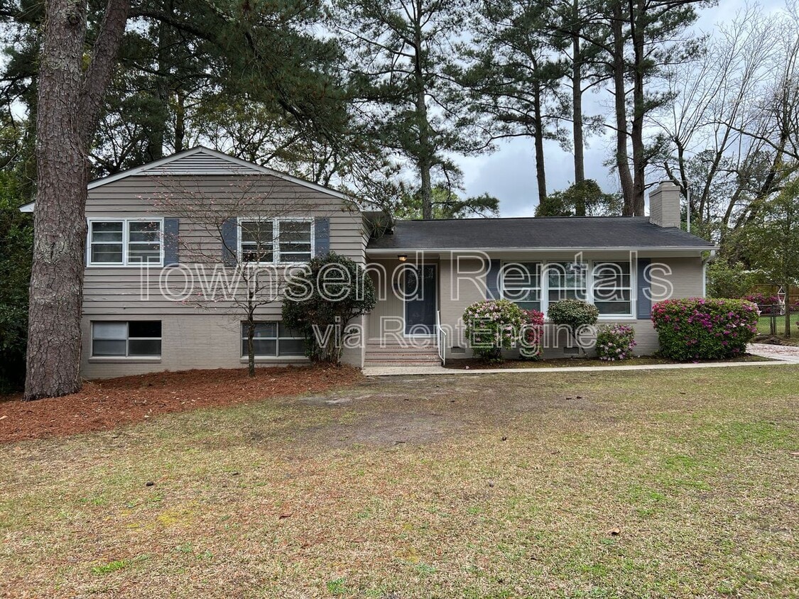 Primary Photo - 2621 Bennington Rd