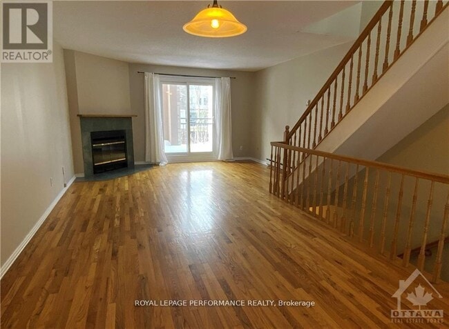 Building Photo - 185 Cumberland St