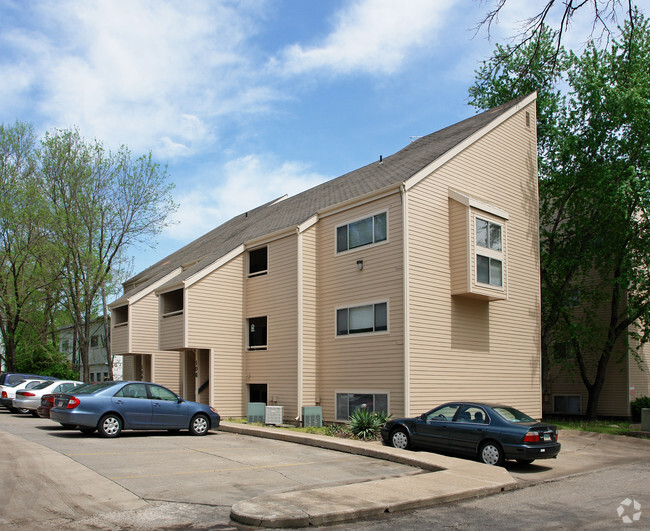 Foto del edificio - Hanover Place - 200 Hanover Pl #1