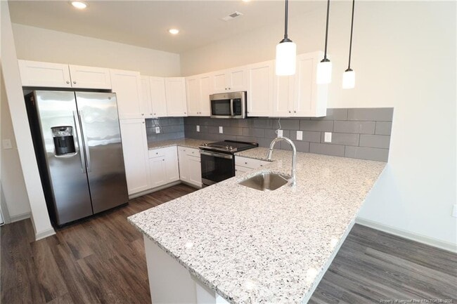 Building Photo - 2402 Gathering Sq Ct