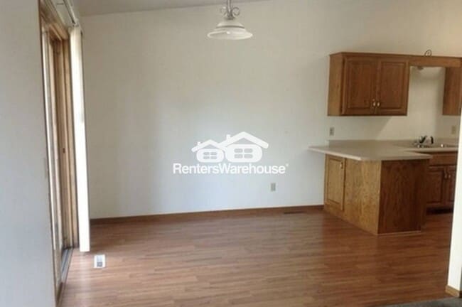 Building Photo - 14778 Endicott Way