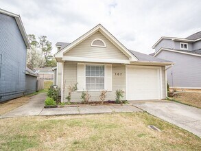 Building Photo - 107 Briargate Ln