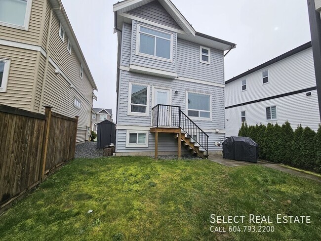 Photo du bâtiment - 8719 Machell St