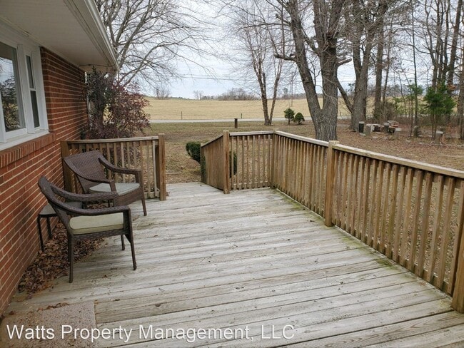 Building Photo - 3 br, 2 bath House - 6181 Renan Rd