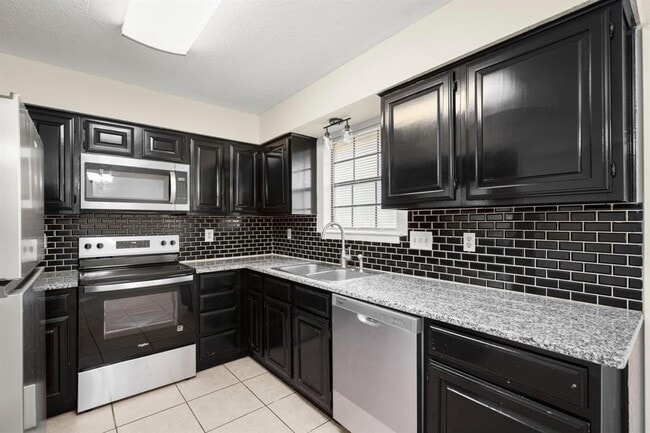 Foto del edificio - 3801 Foust Trail