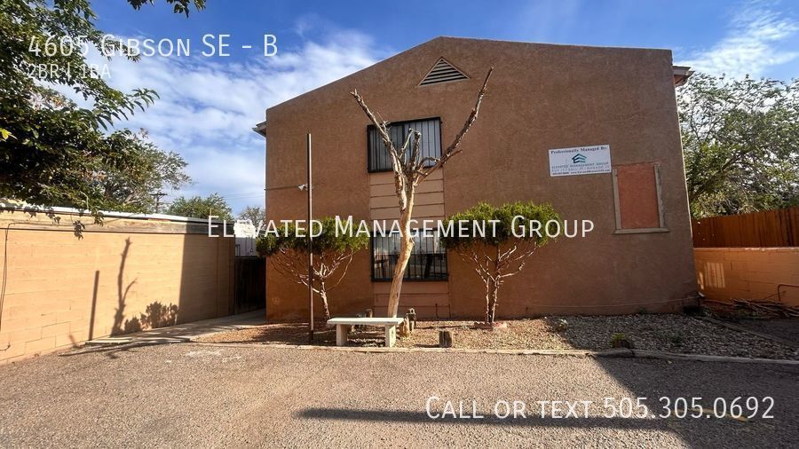 Primary Photo - Beatiful first floor unit!!! 2 Bedroom Rea...