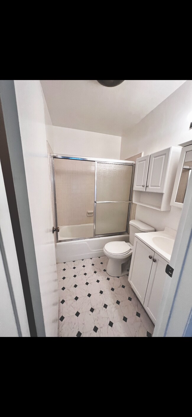 Bathroom - 1319 Idaho Ave