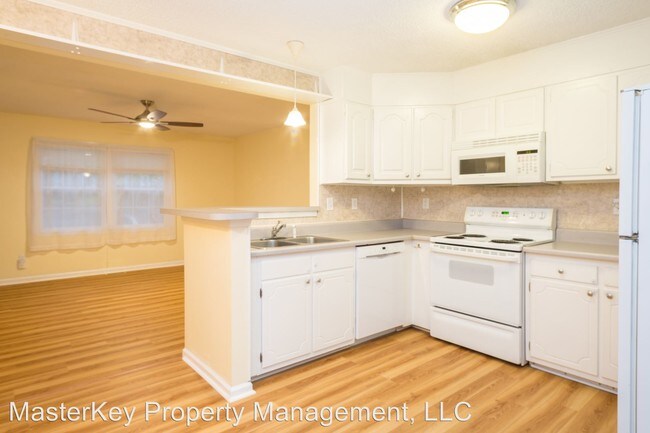 Foto del edificio - 3 br, 1.5 bath House - 7620 Idolbrook Lane