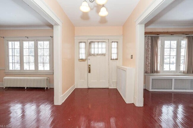 Foto del edificio - 330 Bradley Ln