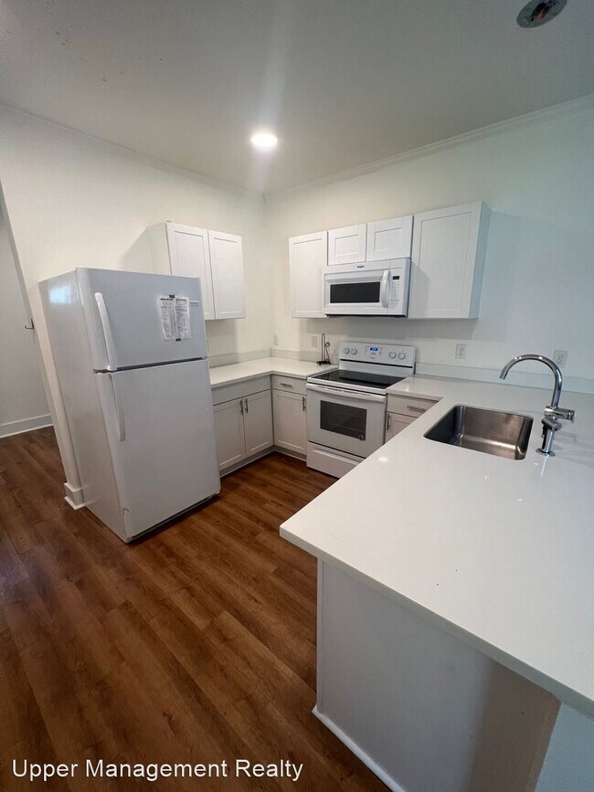 Foto del edificio - 4 br, 2 bath Apartment - 1531 - 1533 Lower...